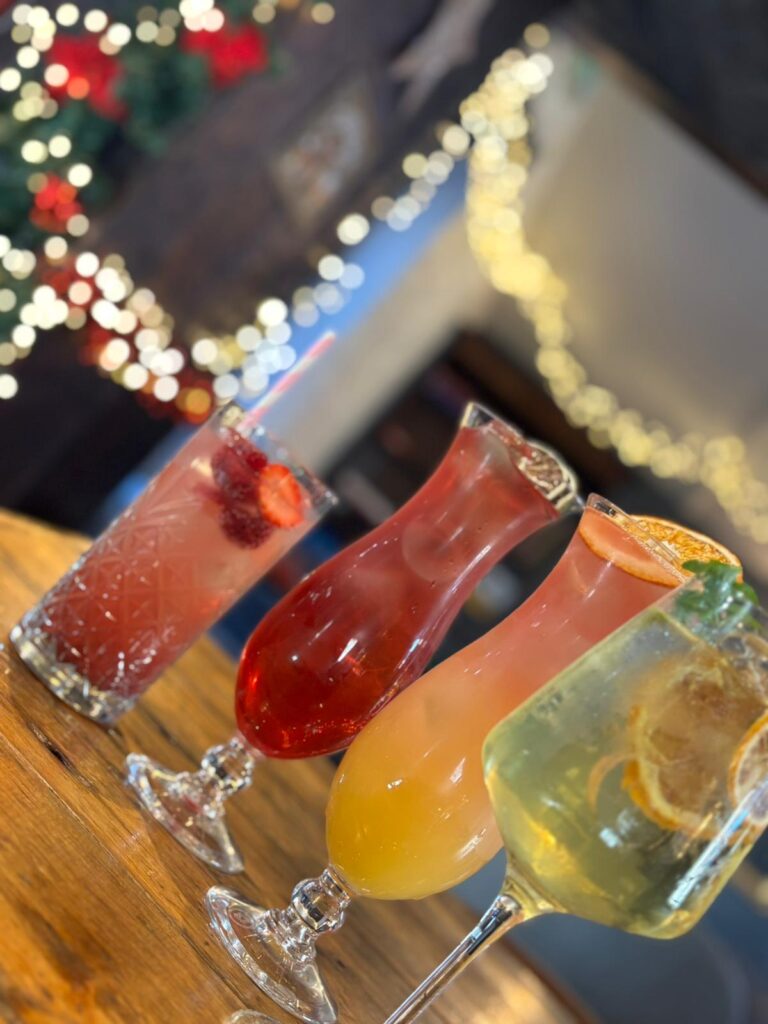 The Unicorn Inn Somerton cocktails